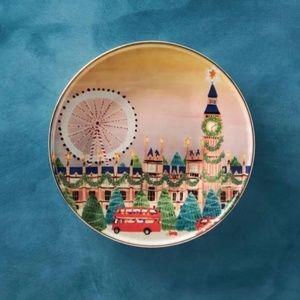 Anthropologie Christmas Time in the City Plate: London